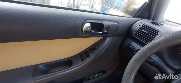 Дверные ручки внутренние Audi A3 1997г