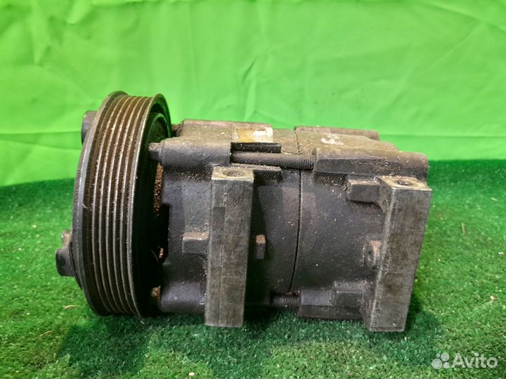 Компрессор кондиционера Ford Focus 1