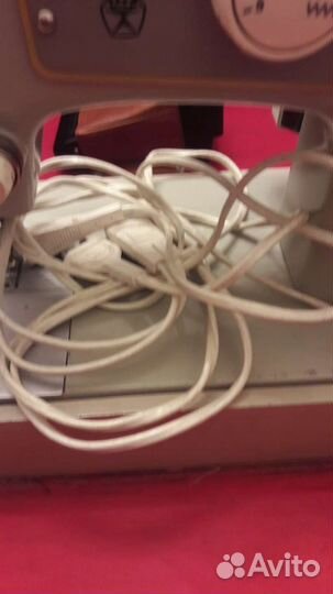 Швейная машина