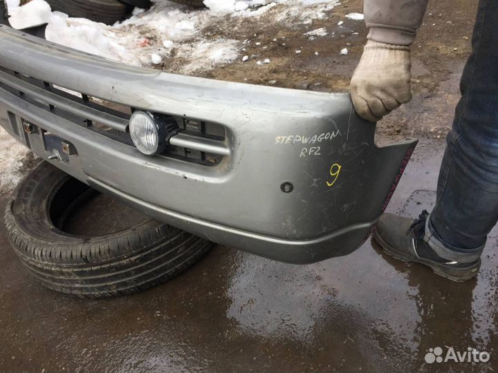Бампер Honda Stepwgn RF2