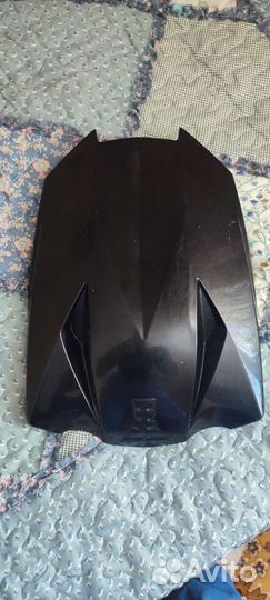 Заглушка пассажирского сиденья kawasaki z1000 2012