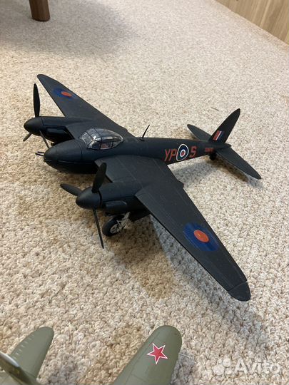 Модели самолетов diecast 1/48, 1/72