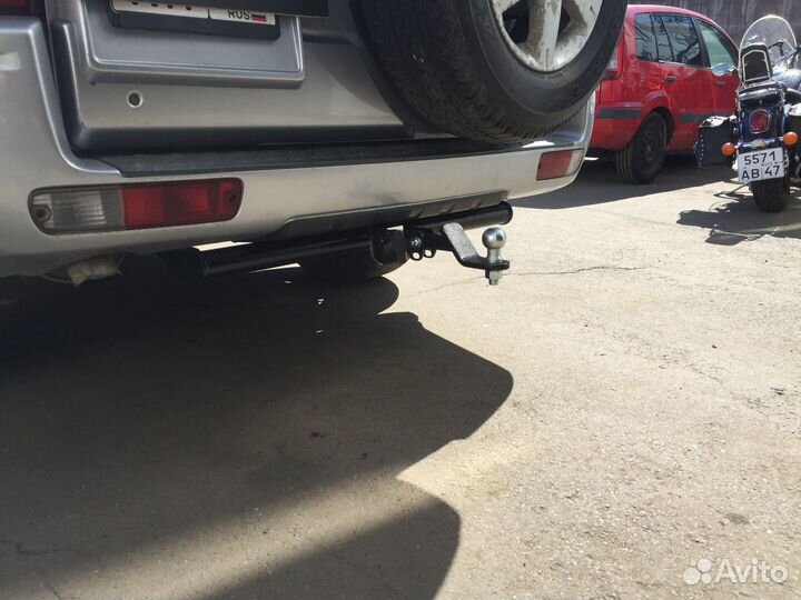 Фаркоп Mitsubishi Pajero/Pajero Sport/Outlander
