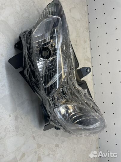 Фара для мотоцикла Yamaha FZ/FZ6S 04-09, FZ8S 11-1