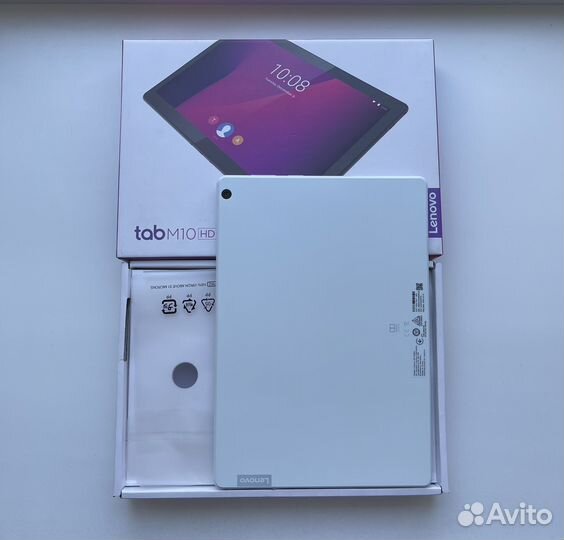 Планшет Lenovo Tab M10