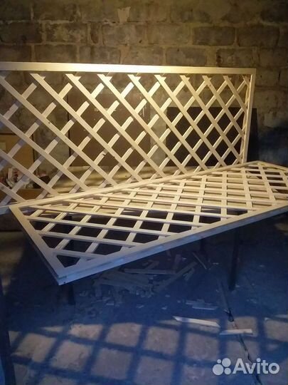 Деревянная решетка для беседки, шпалера для цветов