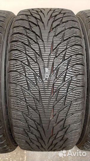 Nokian Tyres Hakkapeliitta R2 245/40 R19 98R