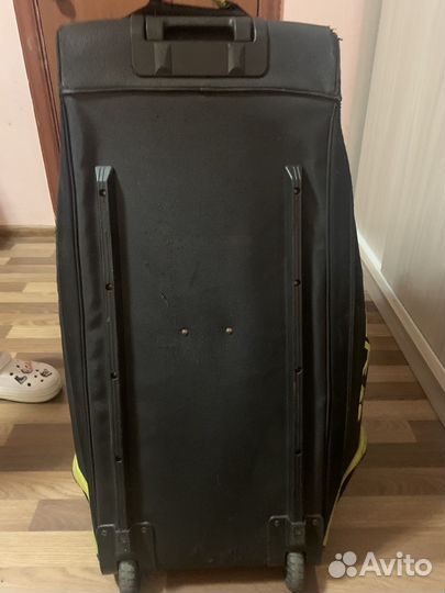 Хоккейный баул на колесах