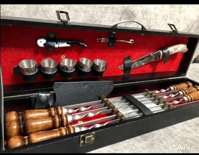 Подарочный набор шампуров с ножом Кизляр