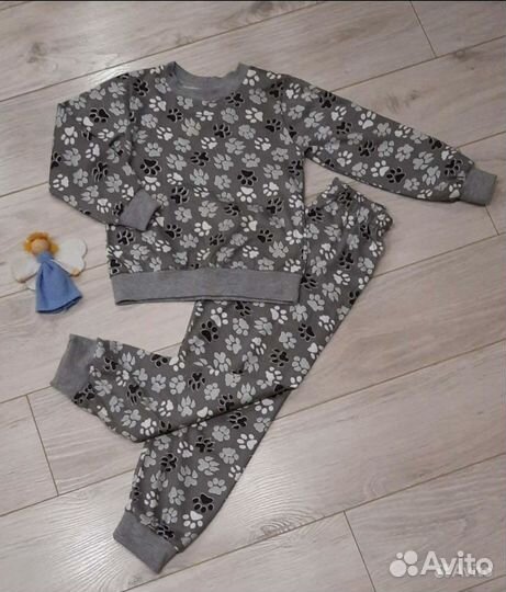 Костюм на рост 104-110