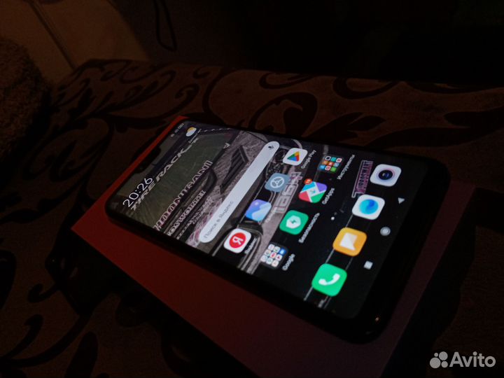 Xiaomi Mi 8 Lite, 6/128 ГБ