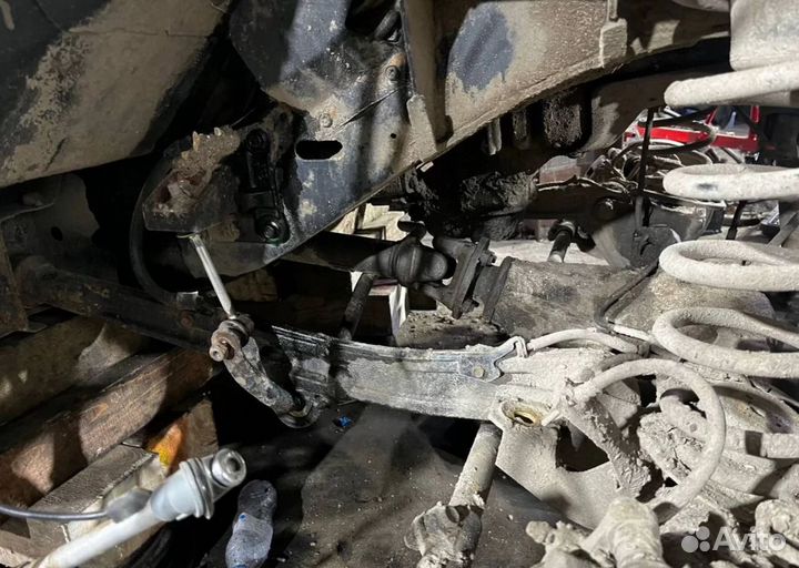 Мост передний + задний 4WD Nissan Patrol Y61