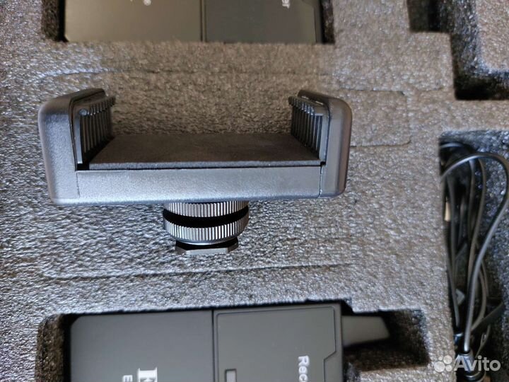 Микрофон петличный беспроводной для видеокамеры