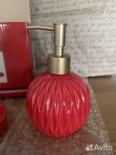 Набор для ванной комнаты arya home