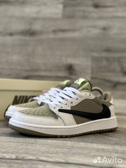 Travis Scott x Air Jordan 1 Low Golf