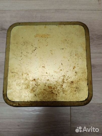 Железная банка