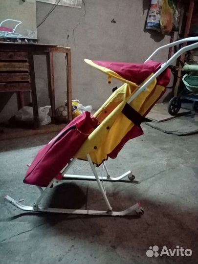 Детские санки с колесами