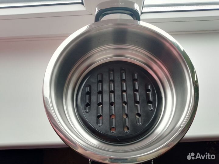 Набор кастрюль