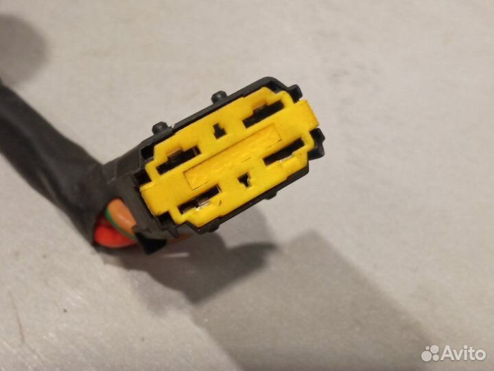 Замок зажигания Renault Sandero K7JA710 2011