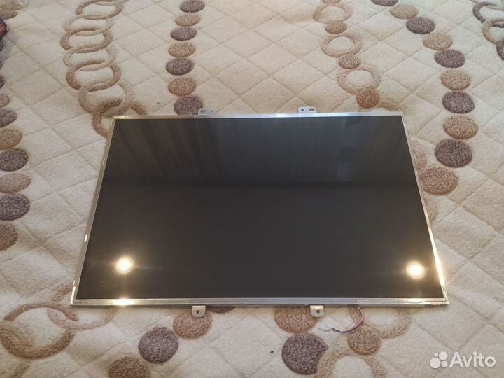 Матрица 15.4 LP154W01