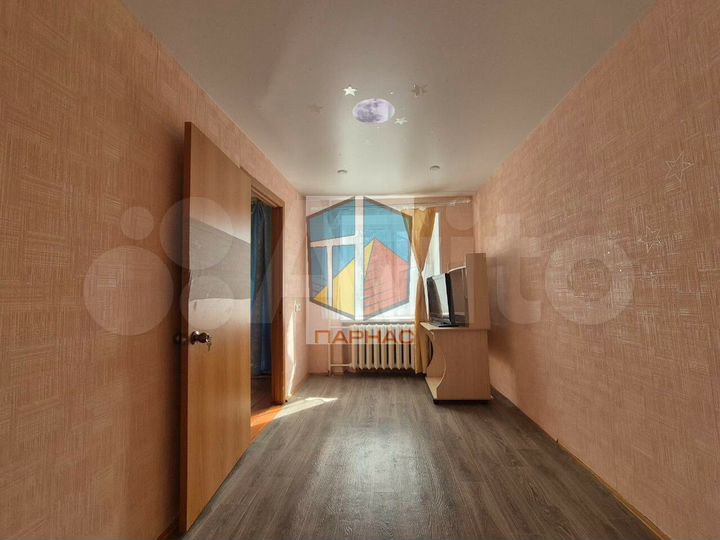 2-к. квартира, 43 м², 4/4 эт.