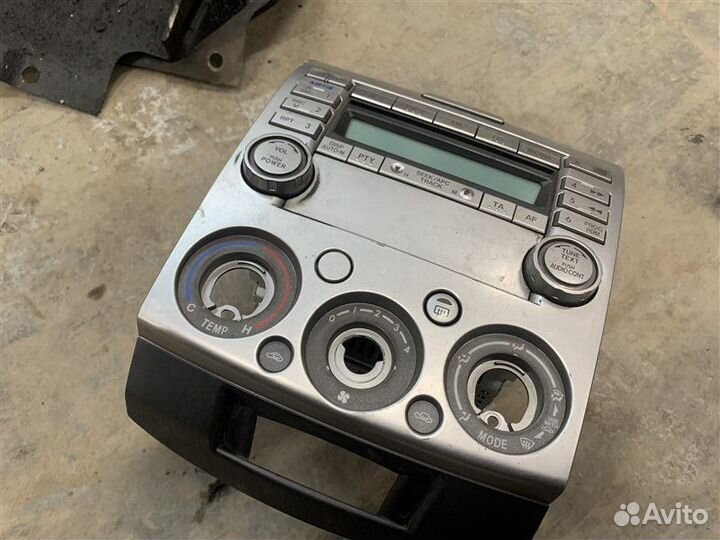 Магнитола Mazda Bt50 UN8F1 wlaa 2008