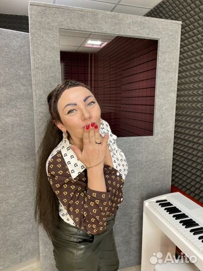 Песни в подарок. Студия звукозаписи