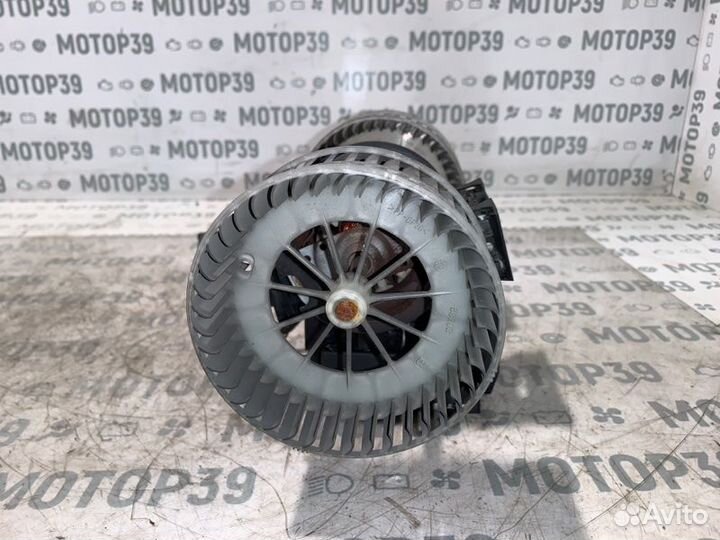 Вентилятор печки Bmw 5-Series 2.0 TD 2008