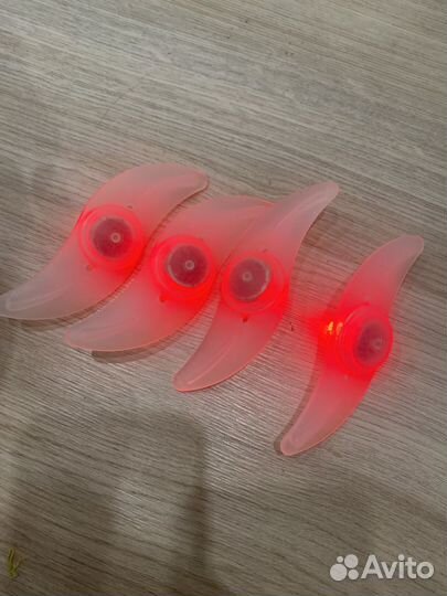 Фонарь на спицы велосипеда