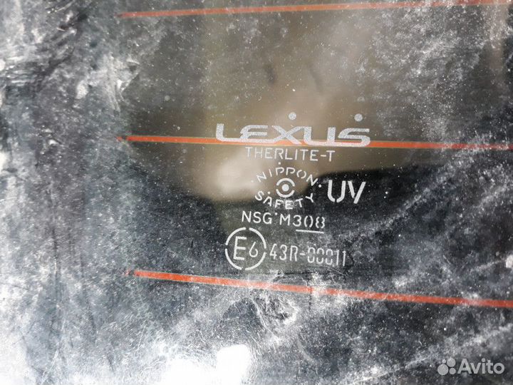 Стекло заднее Lexus GS 2005-2012