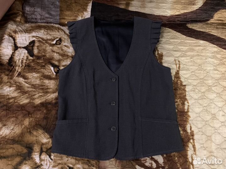 Школьный костюм для девочки 146 152