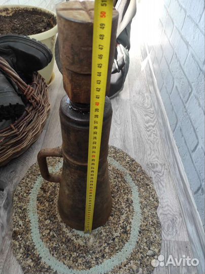 Домкрат винтовой