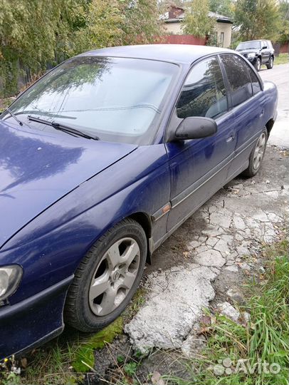 Opel Omega 2.5 AT, 1996, 73 000 км