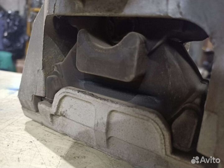 Опора двигателя Skoda/Volkswagen 1j0199282