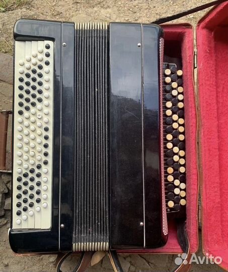 Баян,аккордеоны,гармони