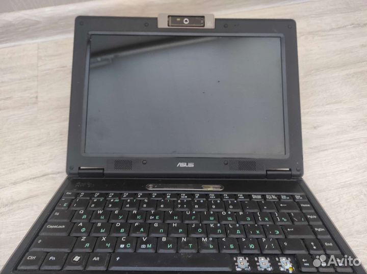 Ноутбук Asus F9e