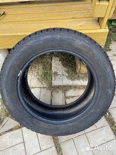 Nokian Tyres Hakkapeliitta R2 255/55 R17