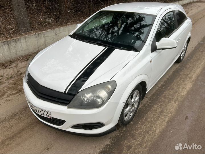 Opel Astra GTC 1.6 МТ, 2010, 240 400 км
