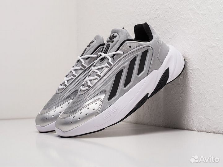 Adidas ozelia