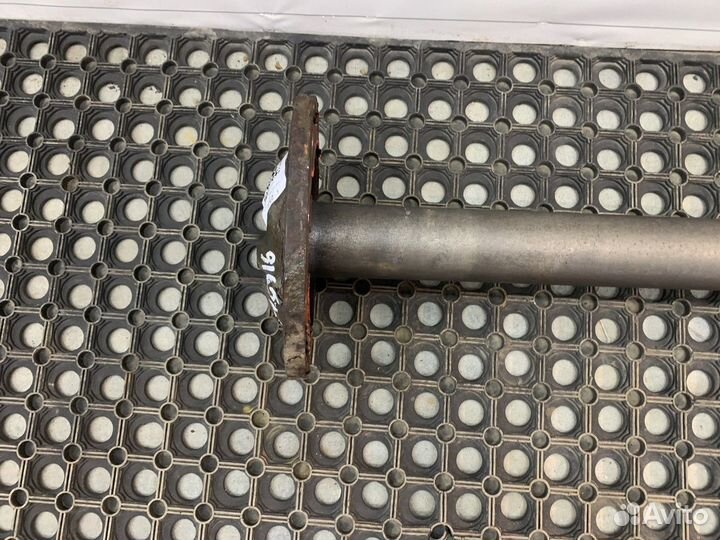 Полуось заднего моста без блокировки 915 мм