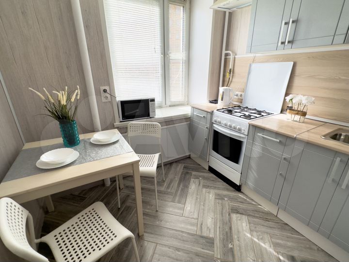 2-к. квартира, 45 м², 3/9 эт.