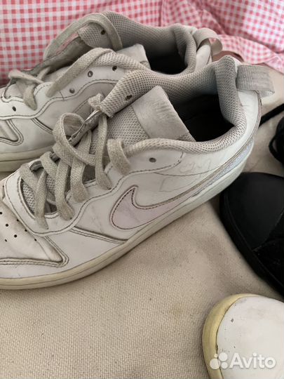 Кроссовки пакетом