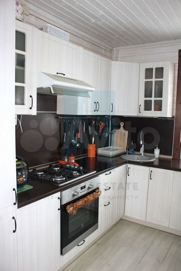 Дом 97,2 м² на участке 9 сот.