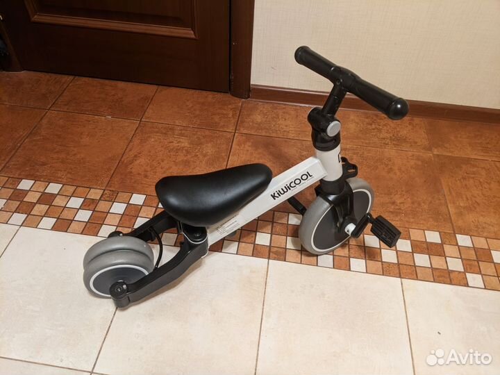 Беговел трёхколёсный велосипед трансформер