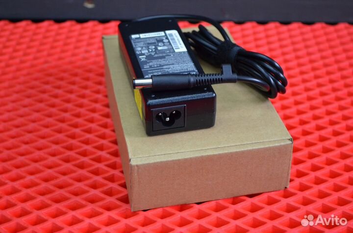 Блок питания HP 19V/4.74A/90W (7.4x5.0)