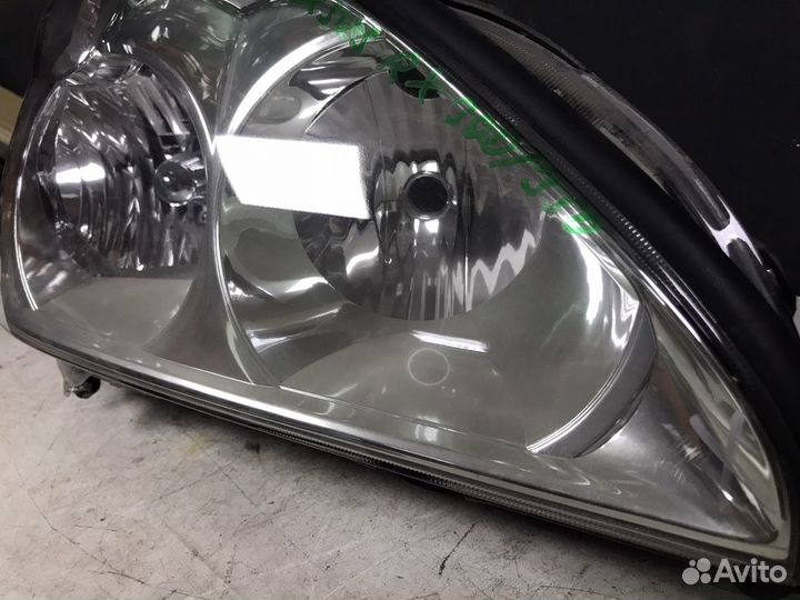 Фара правая Lexus Rx