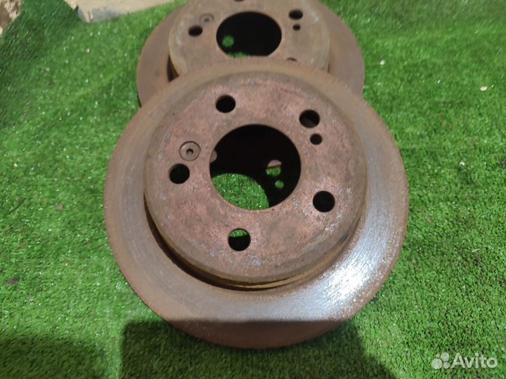 Задний тормозной диск Mercedes-Benz w201