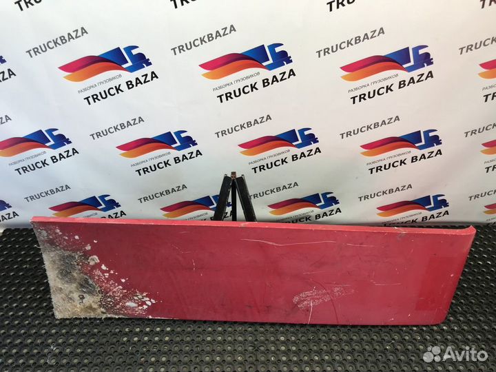 Спойлер кабины левый