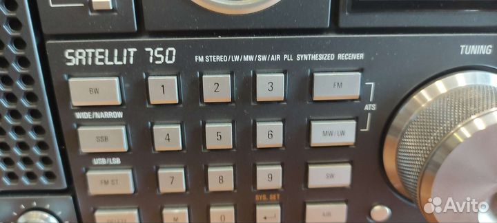 Этон сателлит 750