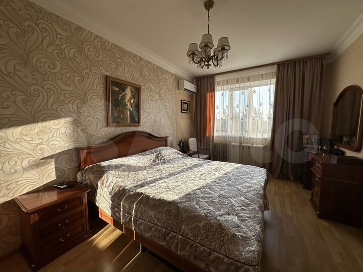 3-к. квартира, 107,5 м², 2/6 эт.